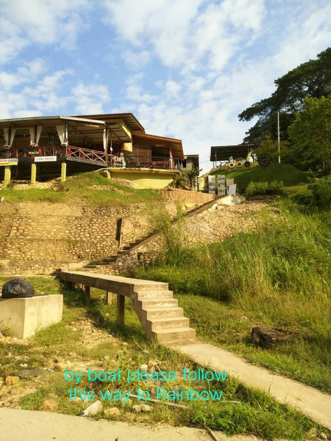 Taman Negara Rainbow Guest House Kuala Tahan Kültér fotó